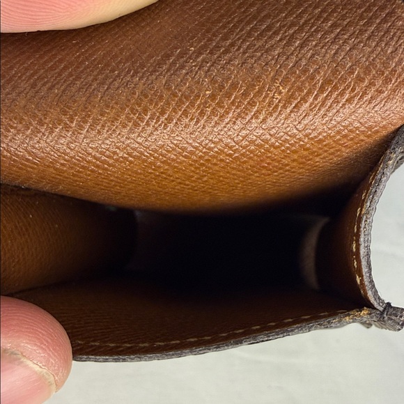 Louis Vuitton Monogram Cigarette Case Pouch France CT1025 Vintage [|] - Picture 7 of 7